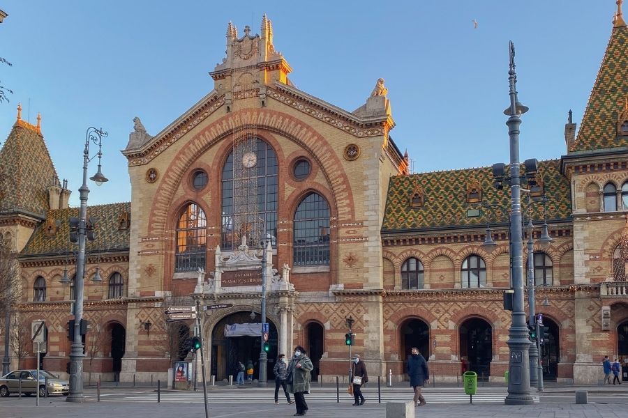 2 days in Budapest Itinerary Central Market