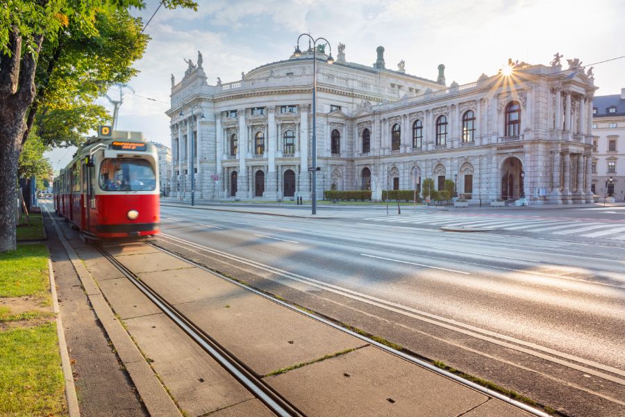 2 days in Vienna itinerary Tram