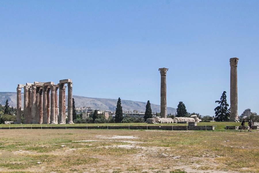 Athens in One Day - Temple of Olympian Zeus