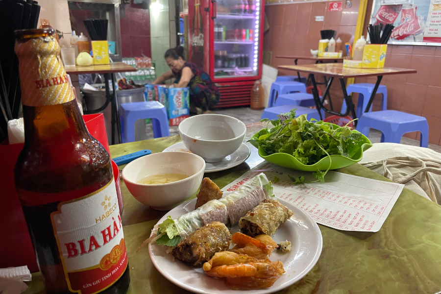 Best Hanoi Restaurants - Street Snacks