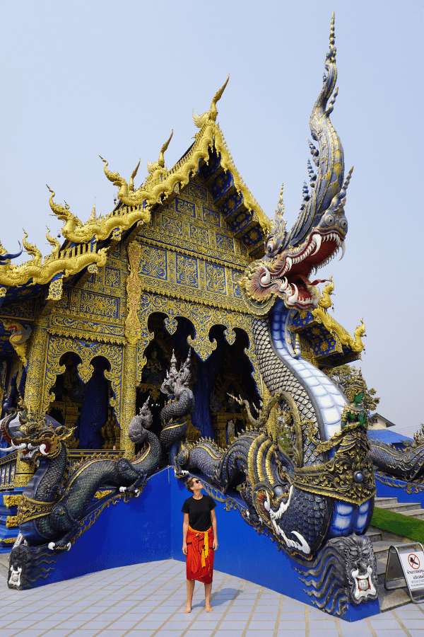 Chiang Mai vs Chiang Rai blue temple Rach