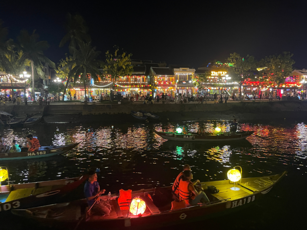 Evening boats on river Hoi An