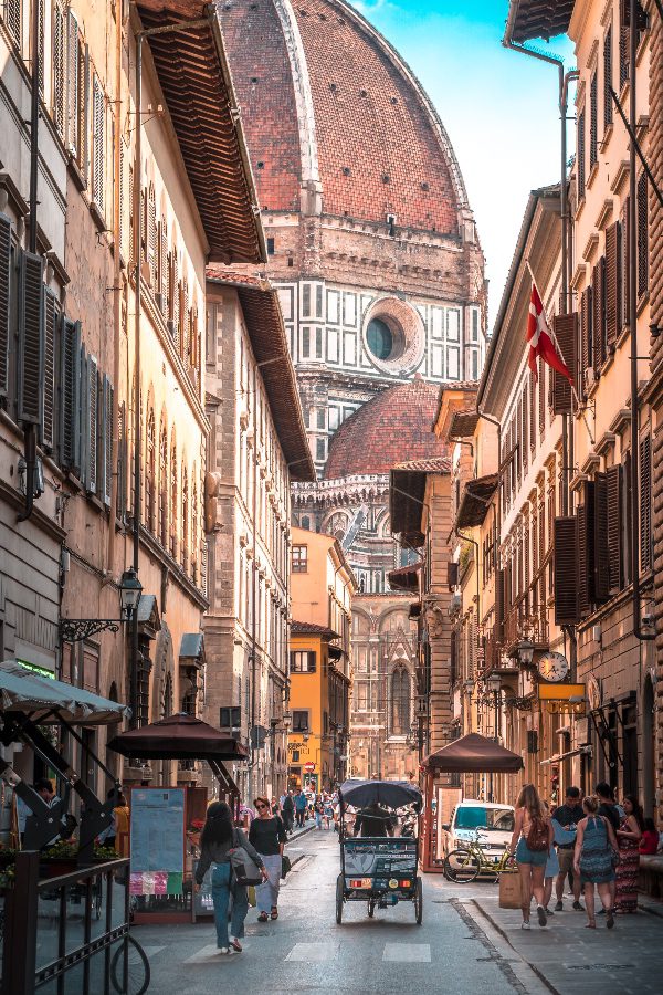 Florence in 2 days itinerary street duomo