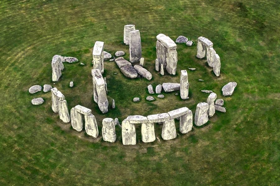 Historical Places in the world Stonehenge, England