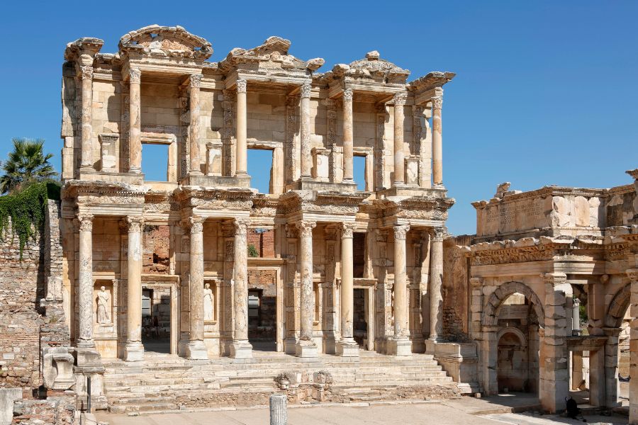 Historical Places in the world The Ephesus, Turkey Tag: places of history