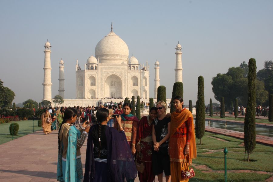 Historical Places in the world at Taj Mahal