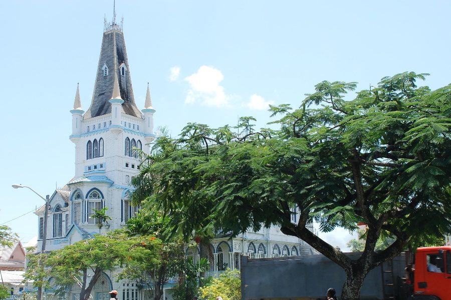 How to get from Georgetown to Paramaribo