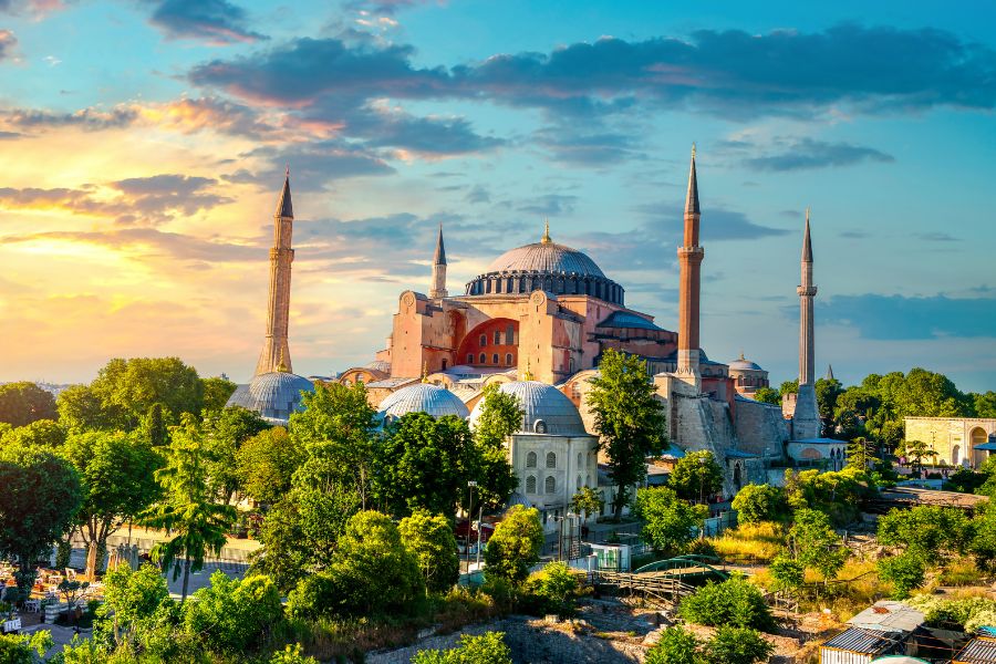 airports of Istanbul The beautiful Hagia Sophia in Istanbul