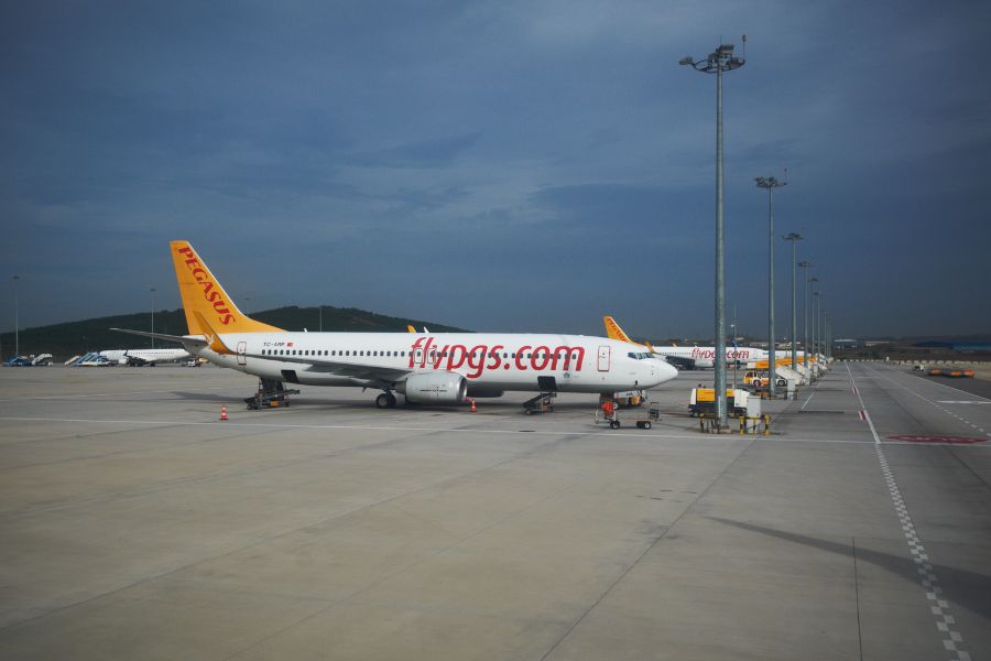 Airports of Istanbul SAW Fly pegasus