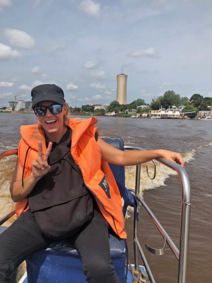 Brazzaville to Kinshasa river crossing