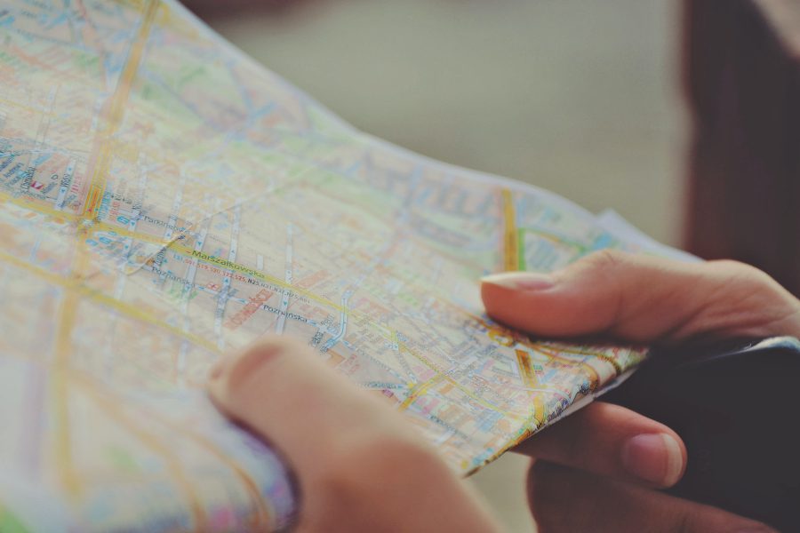 travel like before smartphones reading maps 