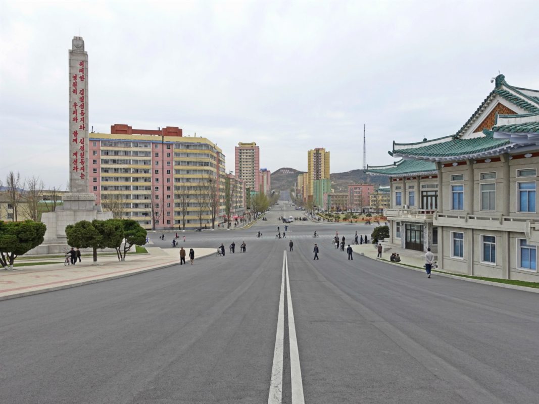 Should you visit North Korea - Streets