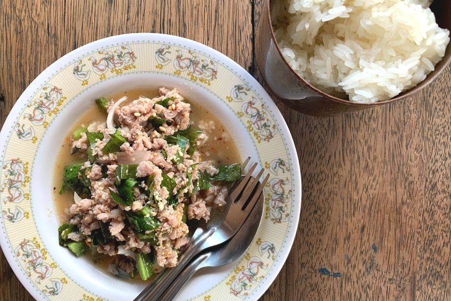 The Best Thai Food You Need to Try Larb