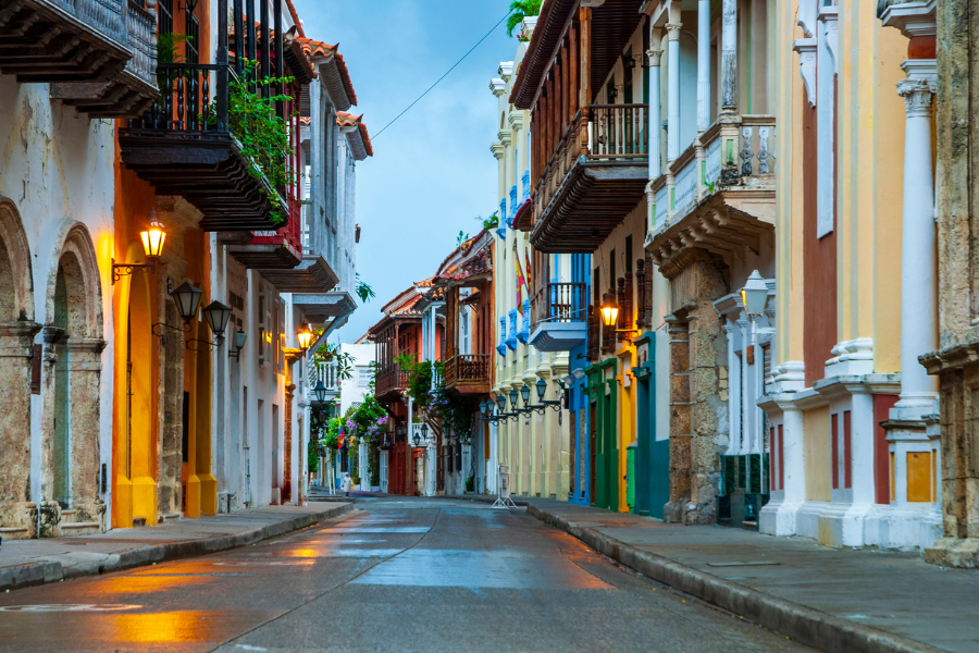 The best places to visit in South America Cartagena coloured streets