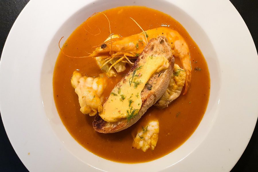Things to do in Marseille Eat Bouillabaisse