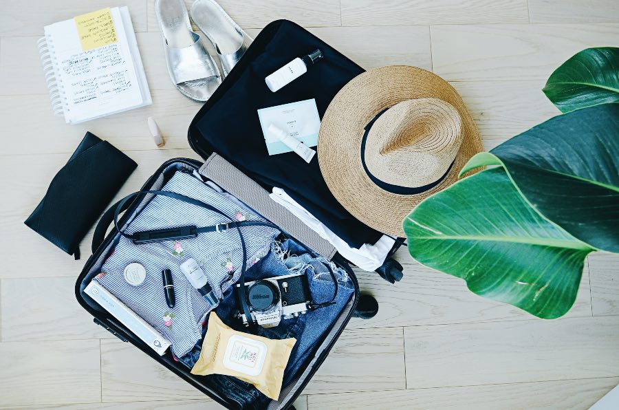 The Ultimate Packing List for Travellers