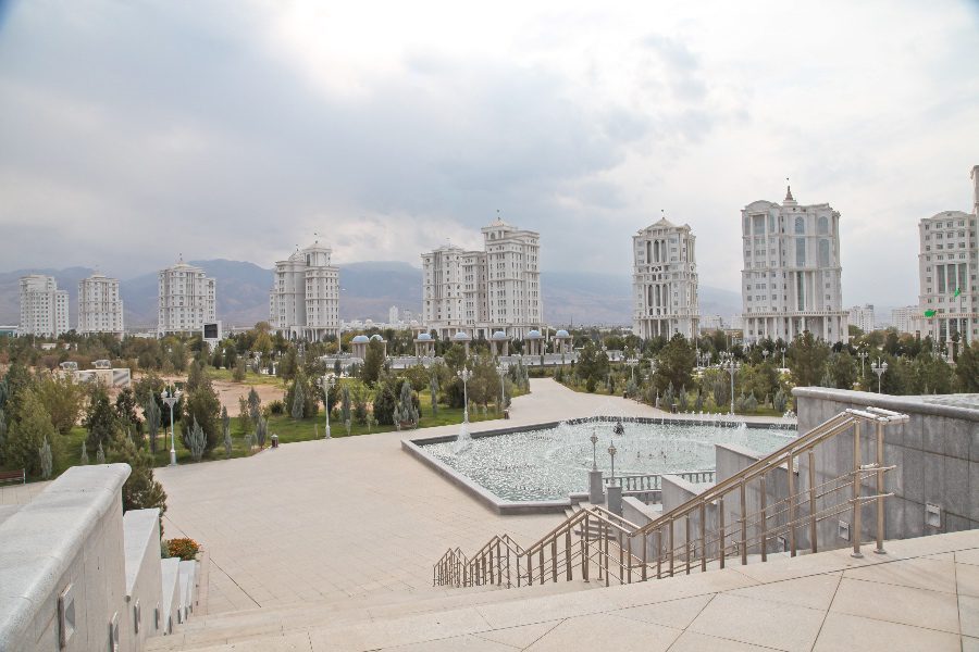 Visiting Turkmenistan - the downtown of Ashgabat