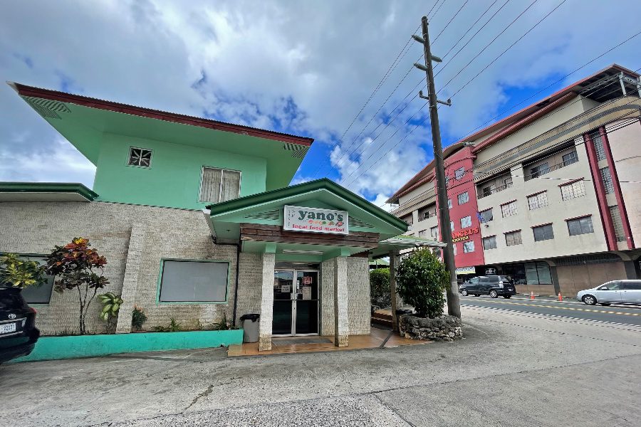 Yanos market best food in palau