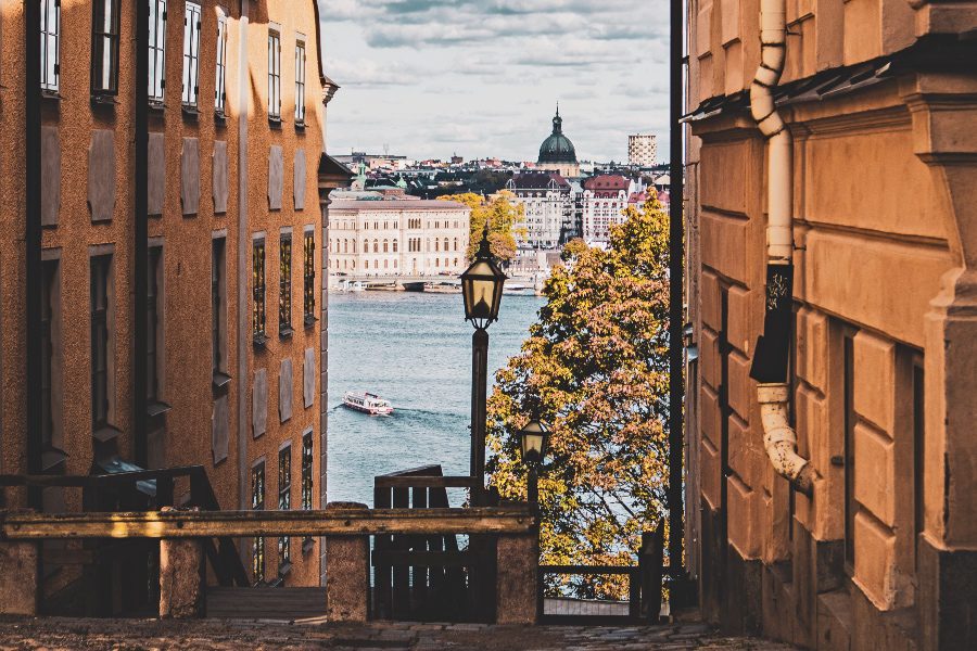 where to find the best coffee in stockholm streets