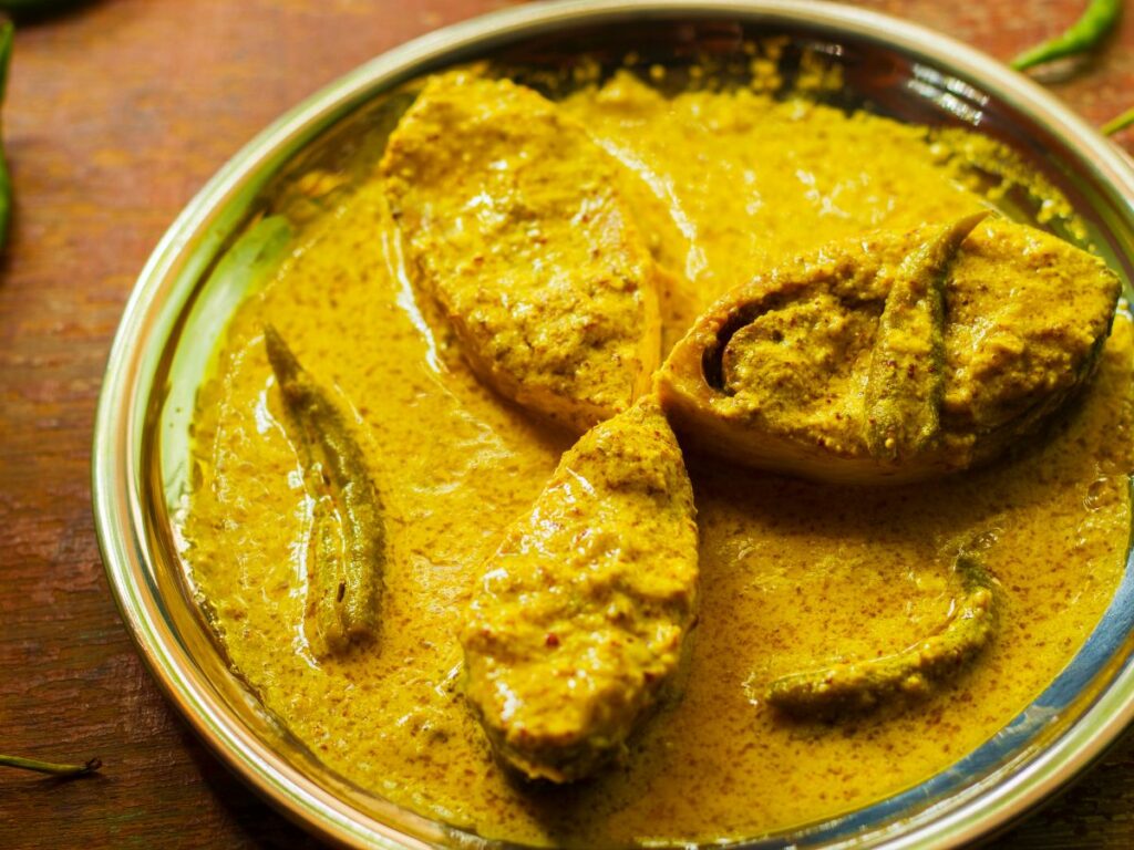 fish curry foods from bangladesh